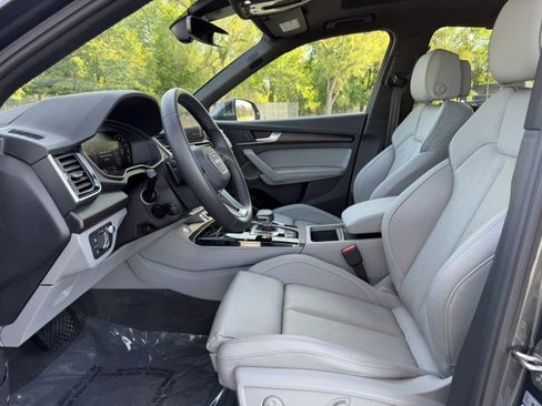 Certified 2023 Audi Q5 2.0T Prestige AWD/4WD image 16