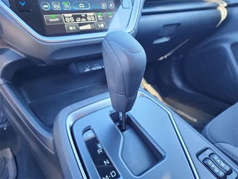 Certified 2025 Subaru Crosstrek 2.5i Premium image 28