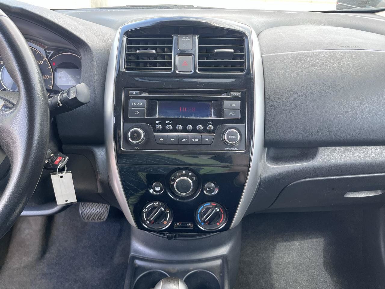 Used 2015 Nissan Versa Note SV w/ SV Appearance Package FWD image 28