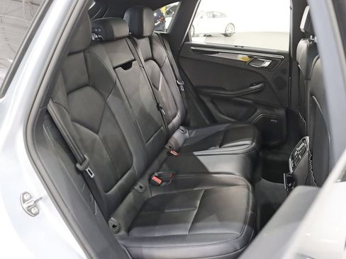 Used 2016 Porsche Macan S AWD/4WD image 26