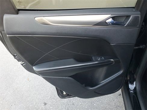 Used 2017 Lincoln MKC Premiere image 10