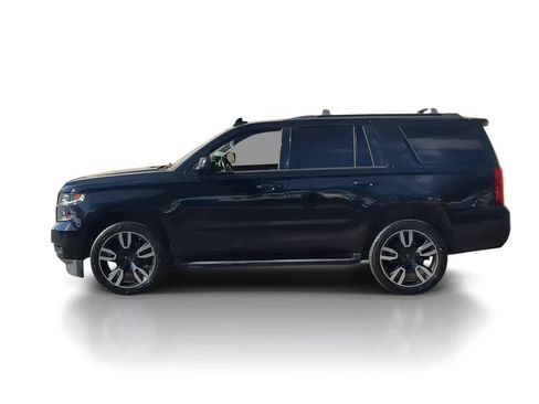 Used 2018 Chevrolet Tahoe LT w/ RST Edition image 5