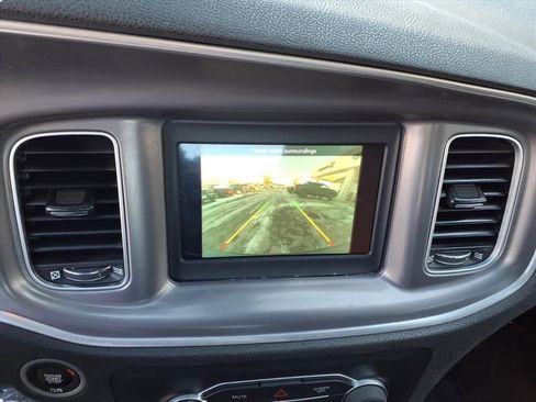 Used 2022 Dodge Charger SXT image 24