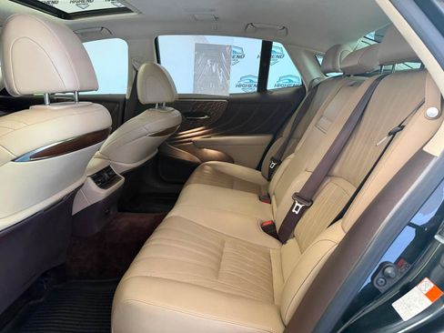 Used 2020 Lexus LS 500 AWD w/ Interior Upgrade Package image 19