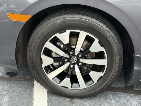 Used 2026 Honda Odyssey EX-L image 33