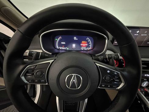 Used 2023 Acura MDX SH-AWD w/ Technology Package image 13