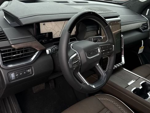 New 2026 GMC Acadia Denali Ultimate w/ LPO, Illumination Package image 16