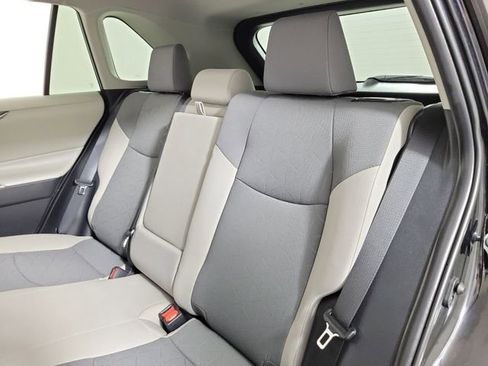 Used 2025 Toyota RAV4 XLE w/ Convenience Package FWD image 13