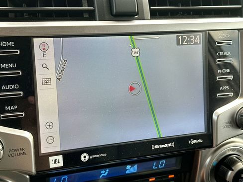 Used 2022 Toyota 4Runner Limited image 18