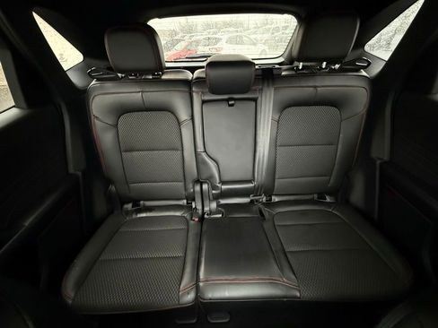 Used 2023 Ford Escape ST-Line Elite image 28