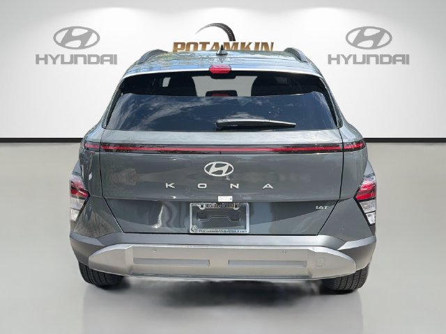 New 2026 Hyundai Kona Limited FWD image 6