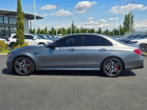 Used 2020 Mercedes-Benz E 63 AMG S image 3