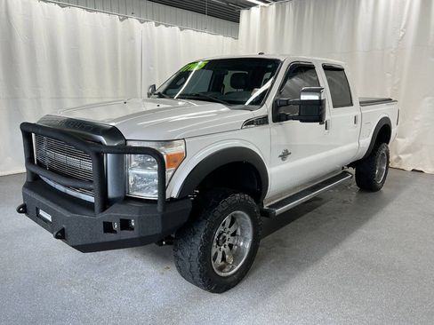 Used 2015 Ford F350 Platinum w/ Platinum Package AWD/4WD image 1