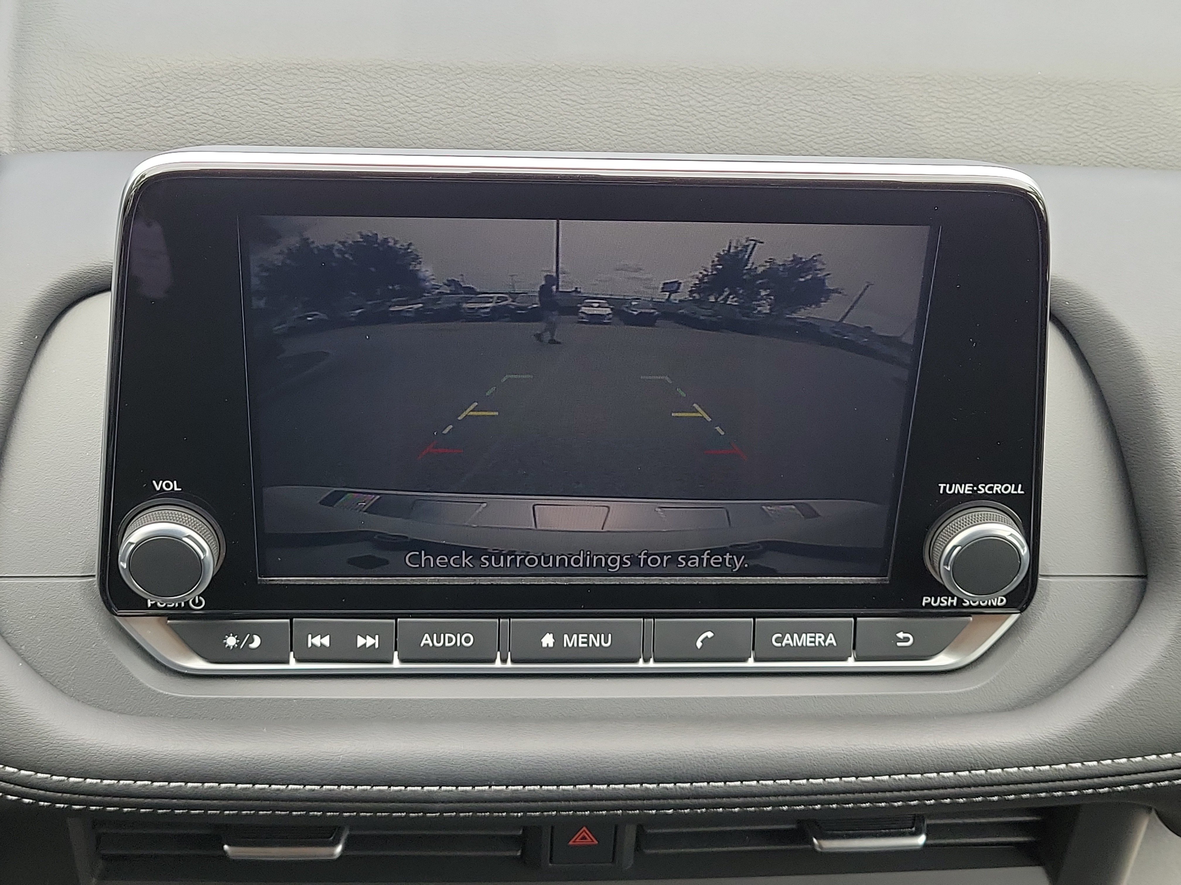 Certified 2025 Nissan Rogue SV AWD/4WD image 28