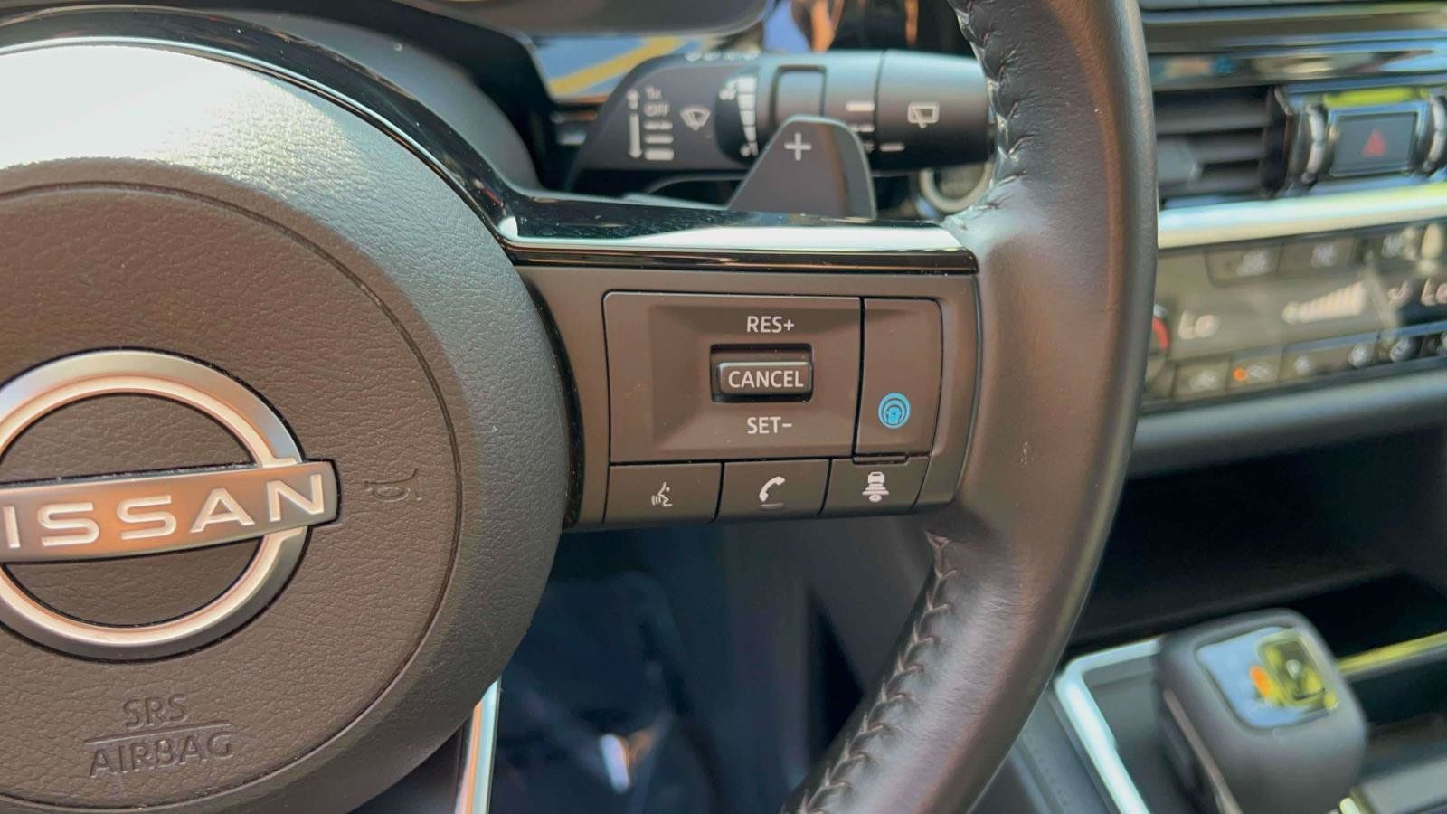 Used 2023 Nissan Pathfinder SV AWD/4WD image 19
