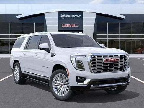 New 2026 GMC Yukon XL Denali w/ Sun & Power Step Package AWD/4WD image 8