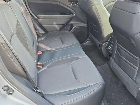 Used 2026 Subaru Forester Touring AWD/4WD image 21