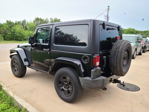 Used 2014 Jeep Wrangler Sport AWD/4WD image 5