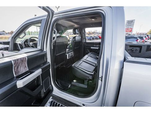 Used 2019 Ford F250 Lariat w/ Lariat Value Package image 24