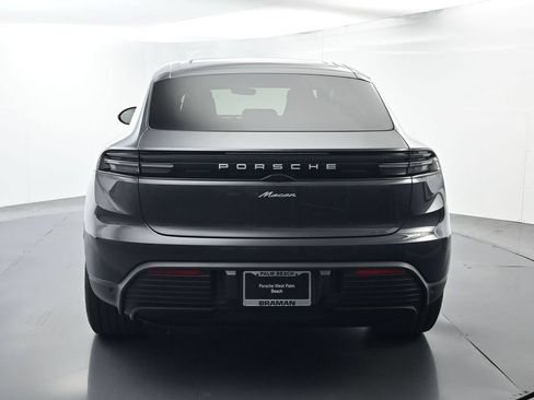 Used 2026 Porsche Macan Electric RWD image 13