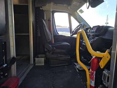 Used 2022 RAM ProMaster 3500 w/ Fleet Safety Group FWD image 8