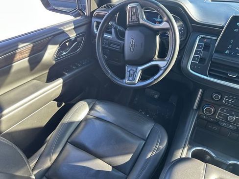 Used 2022 Chevrolet Tahoe Z71 w/ Luxury Package image 24