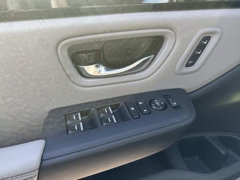 Used 2023 Honda Pilot EX-L image 19