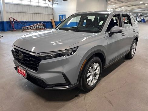 Used 2023 Honda CR-V LX image 7