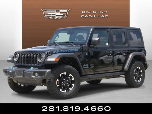 Used 2025 Jeep Wrangler Unlimited Rubicon 4xe w/ Convenience Group AWD/4WD image 1