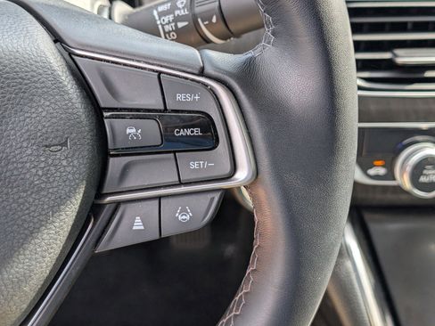 Used 2022 Honda Accord EX-L image 23
