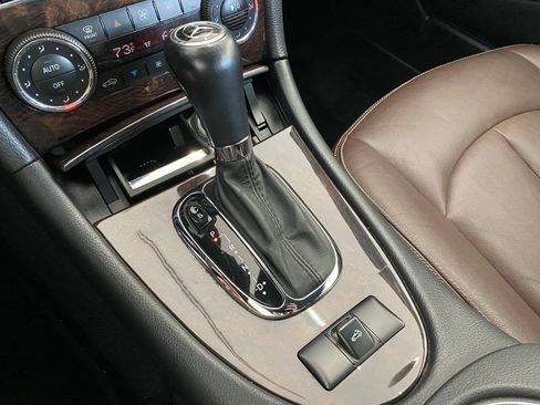 Used 2009 Mercedes-Benz CLK 350 Cabriolet image 16