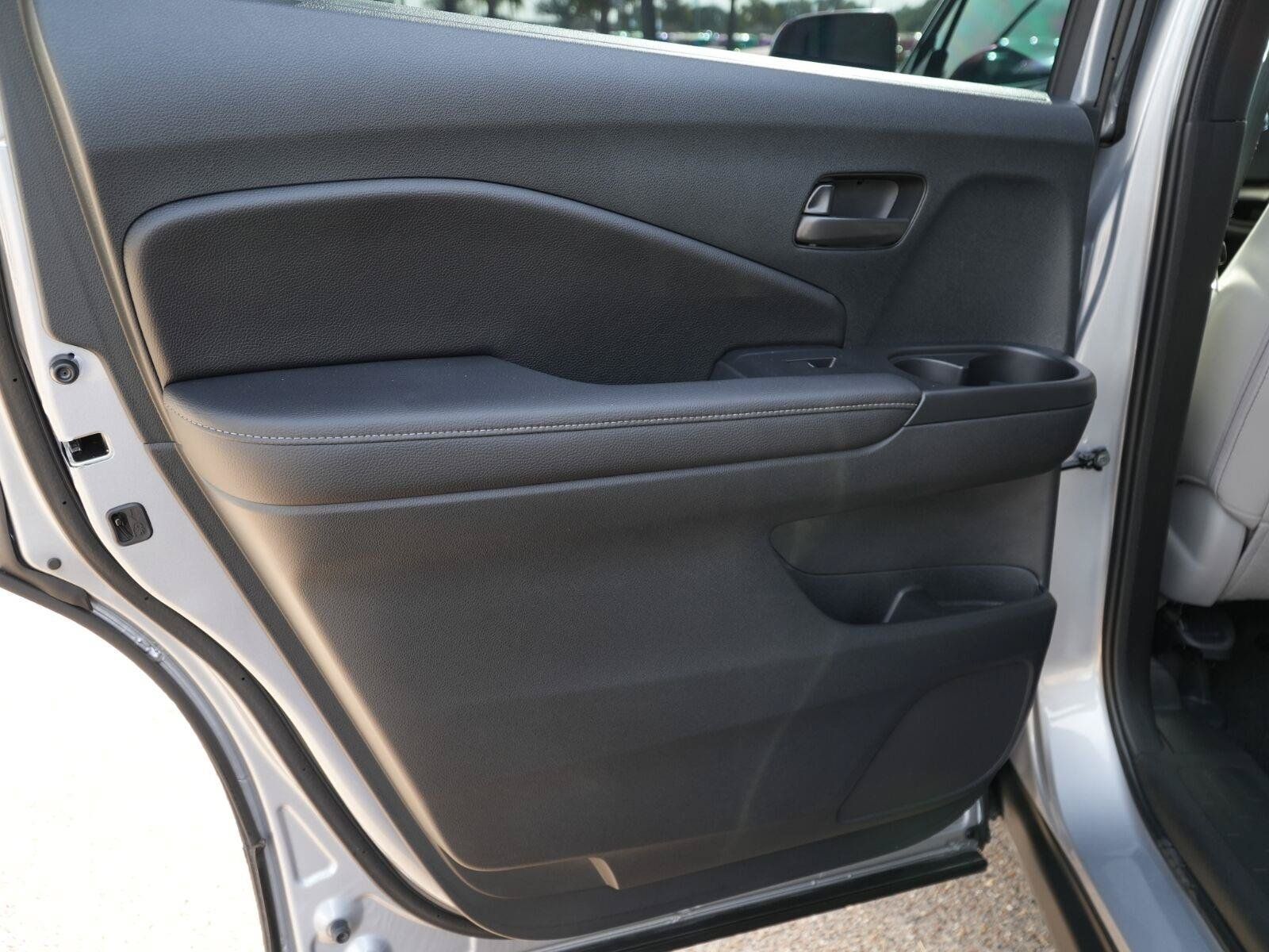 Used 2023 Honda Passport EX-L image 18