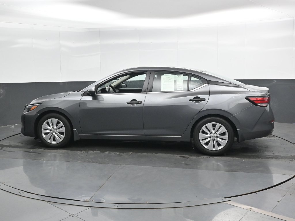 Used 2025 Nissan Sentra S FWD image 8
