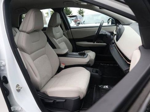 Certified 2023 Nissan Ariya FWD image 24