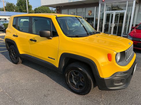 Used 2015 Jeep Renegade Sport w/ Power & Air Group AWD/4WD image 4