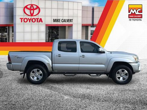 Used 2013 Toyota Tacoma PreRunner w/ TRD Sport Pkg RWD image 6