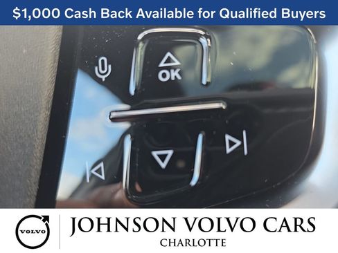 New 2026 Volvo EX30 Plus w/ Protection Package Premier image 18