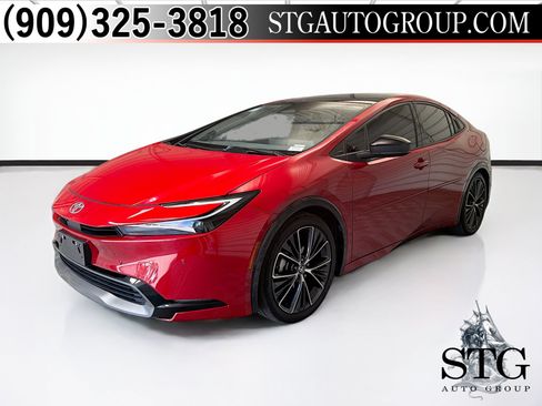 Used 2024 Toyota Prius Limited w/ Limited Premium Package FWD image 1