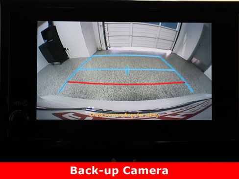 Used 2023 Toyota Corolla LE image 19