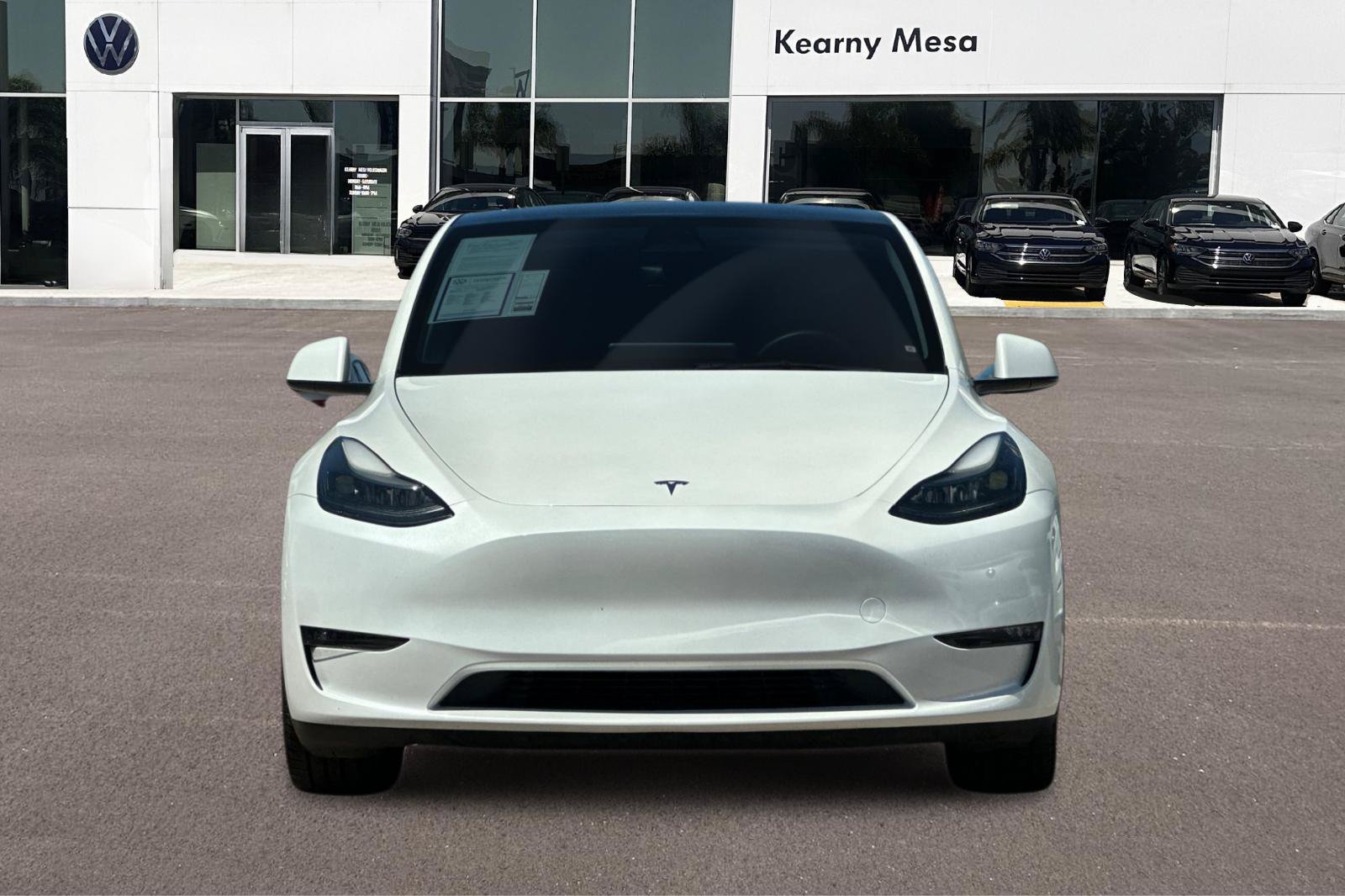 Used 2023 Tesla Model Y Performance AWD/4WD image 9