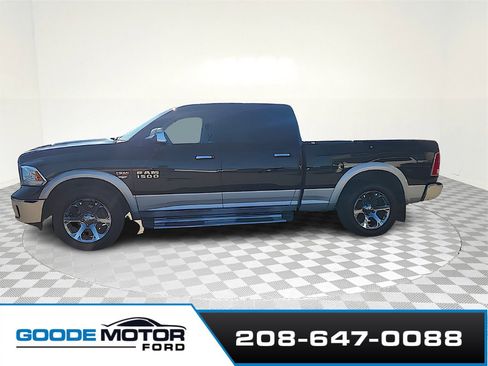 Used 2015 RAM 1500 Laramie w/ Convenience Group image 4