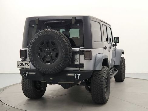 Used 2017 Jeep Wrangler Unlimited Sport AWD/4WD image 6