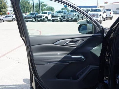 New 2026 Chevrolet Traverse LT image 19