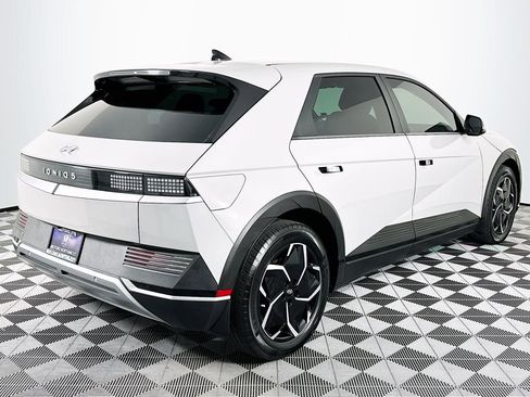 Used 2024 Hyundai Ioniq 5 SEL image 29