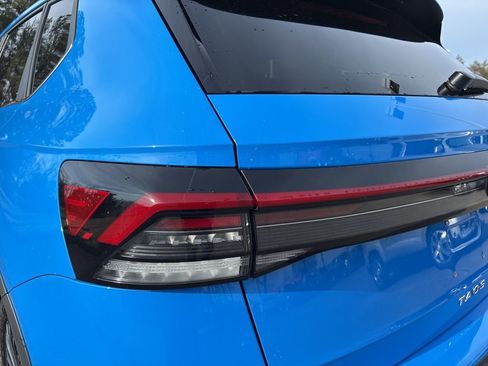 New 2026 Volkswagen Taos SE image 11