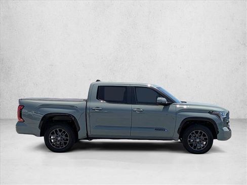 Used 2025 Toyota Tundra Platinum AWD/4WD image 4