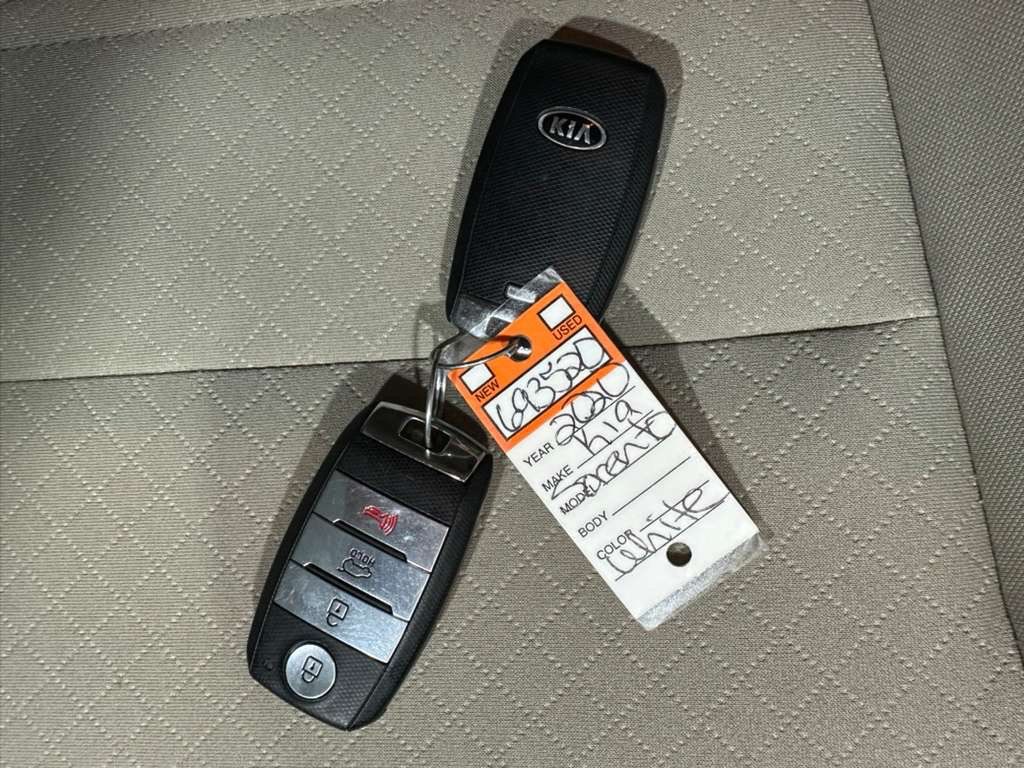 Used 2020 Kia Sorento S FWD image 22