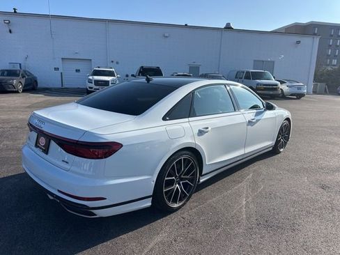 Used 2020 Audi A8 L 4.0T w/ Executive Package image 3