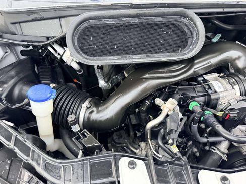 Used 2020 Ford Transit 250 Medium Roof RWD image 18