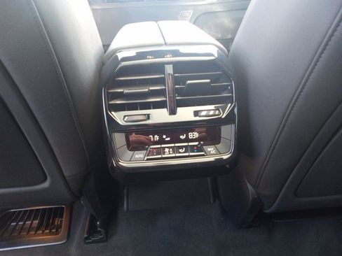 Used 2025 BMW iX xDrive50 image 15